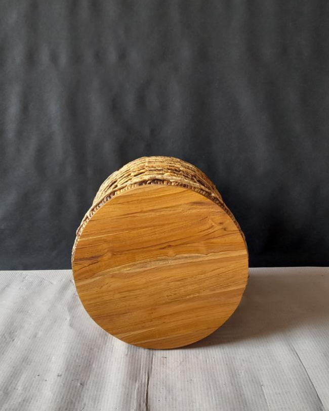 REBANA BASS STOOL