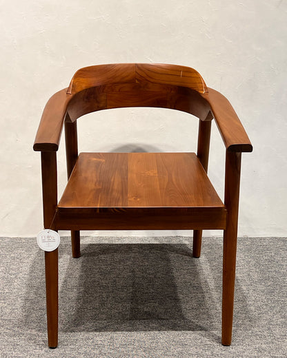 OSAKA DINING CHAIR