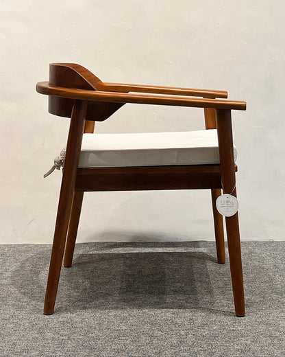 OSAKA DINING CHAIR