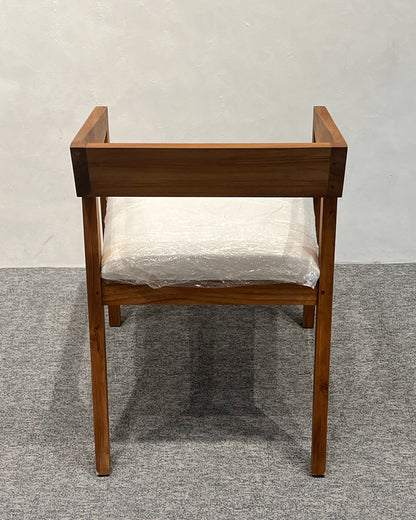 SQUARE DINING CHAIR