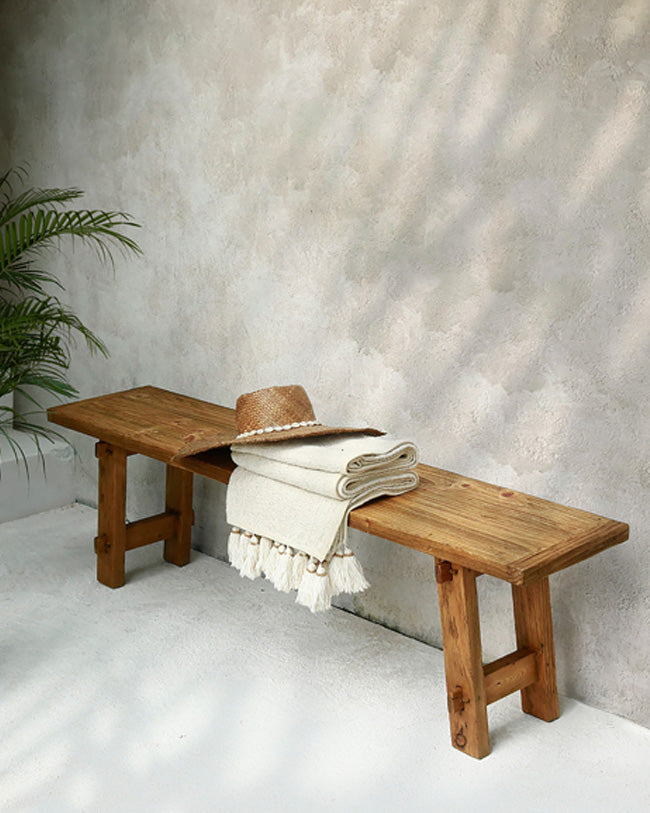 KARIMATA BENCH