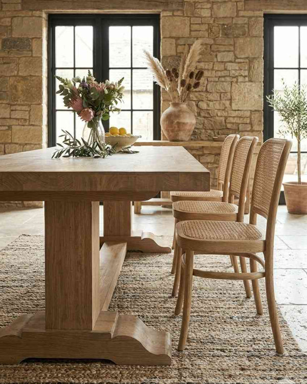 LONDON BRIDGE FIXED DINING TABLE