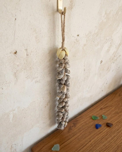 NAUTILUS SHELL TASSEL