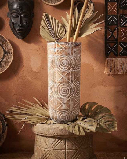 PALM CARVING POT