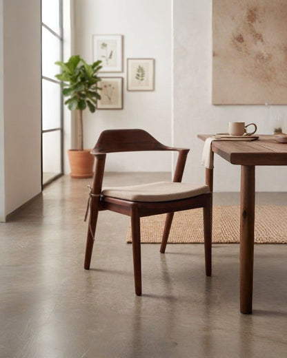 ELLY DINING CHAIR